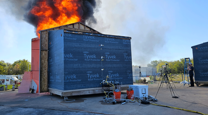 Experimental setup for measurement of wildfire-induced water system contamination