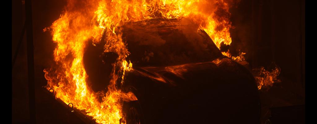 EV on fire image 
