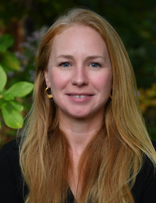 Headshot of Rebecca Harned