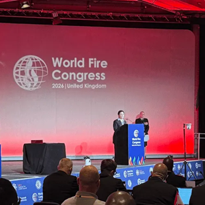 dr Lori addressing at first world fire congress 
